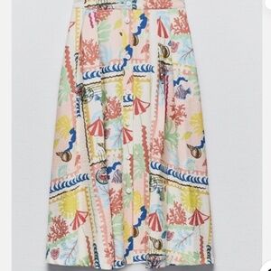 Size M ZARA PATCHWORK PRINT CAPE SKIRT Multicolor NWT Front Button High Waist